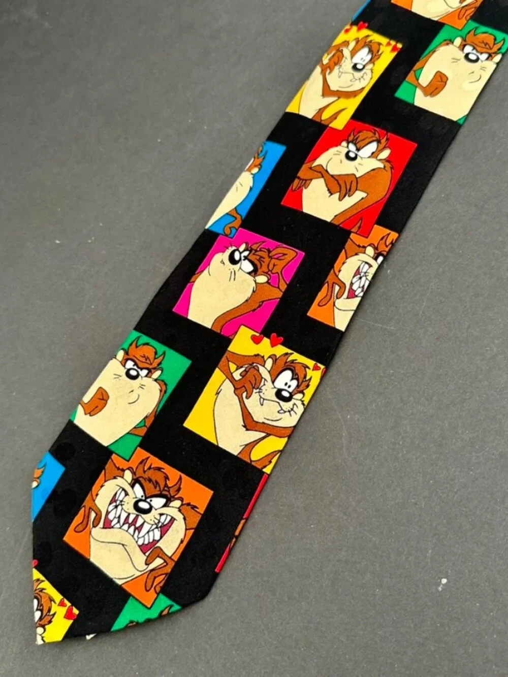 Looney Tunes Tazmanian Devil Colorblock Vintage Mens Tie